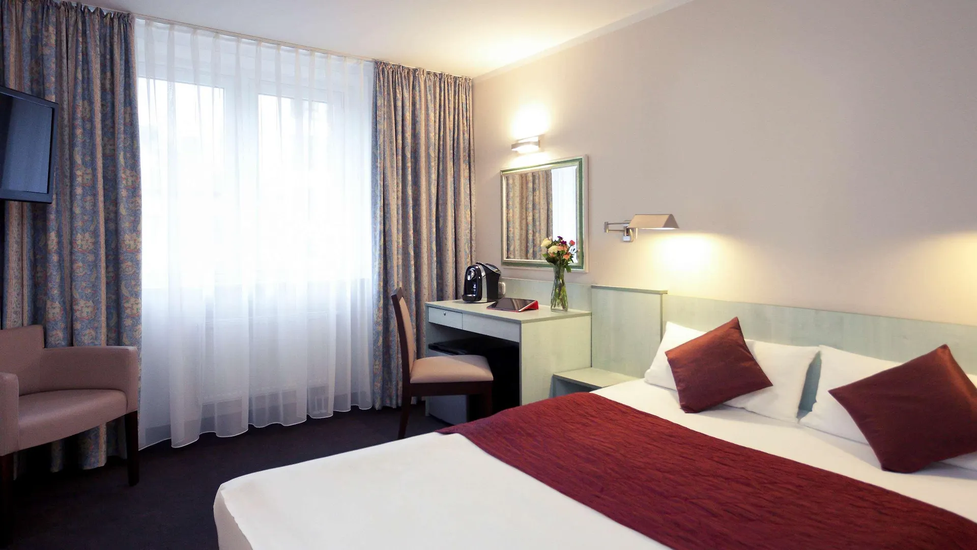 **** Hotel Mercure Frankfurt City Messe Frankfurt am Main Germany